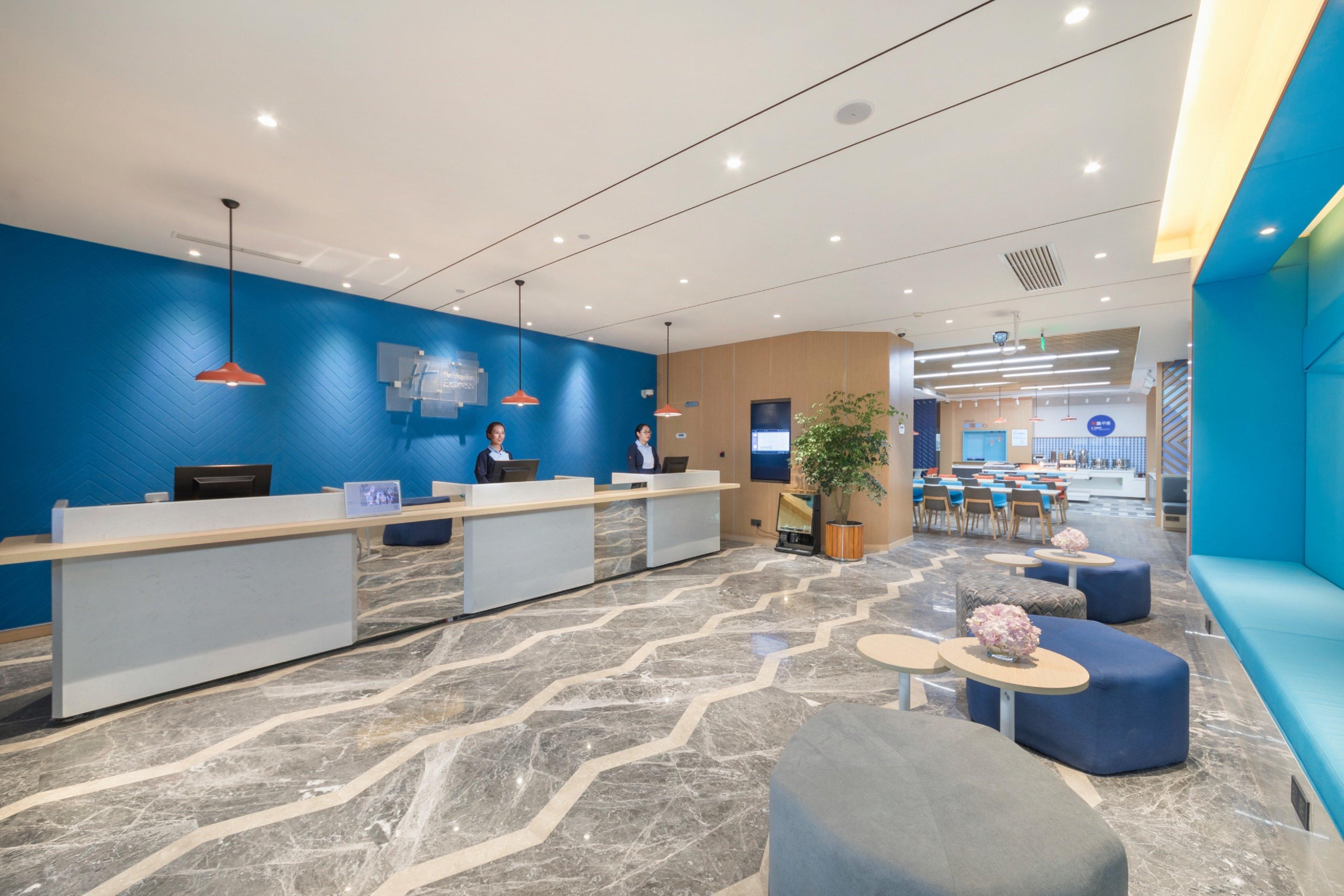 Holiday Inn Express Shanghai Jiading Center By Ihg Exterior photo